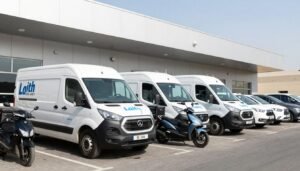 أسطول سيارات توصيل طلبات عجمان من لايث دليفري