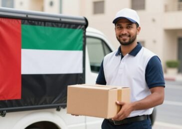 مندوب توصيل الإمارات