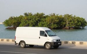 خدمة توصيل موثوقة في أم القيوين